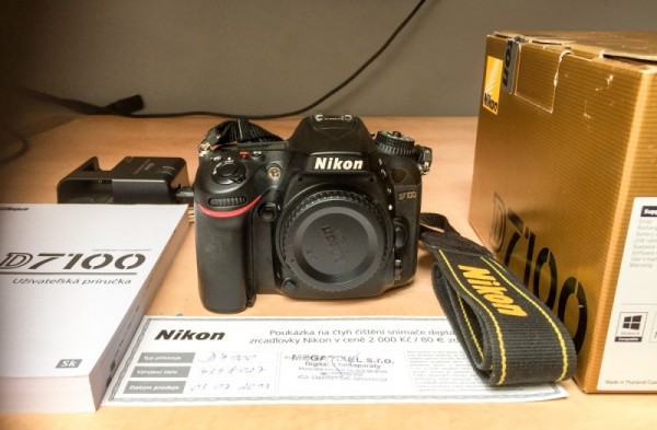 Kompletní tělo Nikon D7100