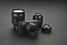 Nikon 1 J1 s objektivy