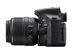 Levá strana fotoaparátu Nikon D5200